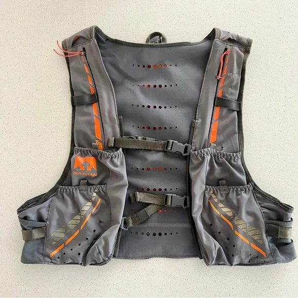 Nathan VaporKrar Running Vest - Picture 1 of 5